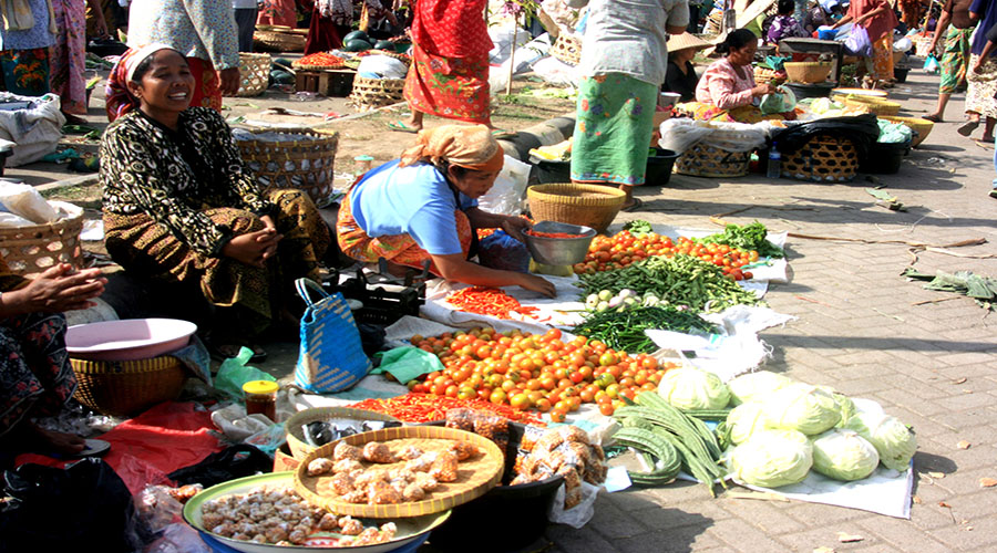 local market lombok